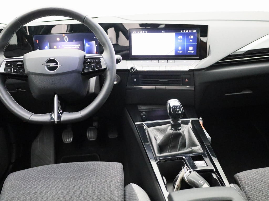 Opel Astra sports tourer 1.2 turbo | navigatie | apple carplay / android au