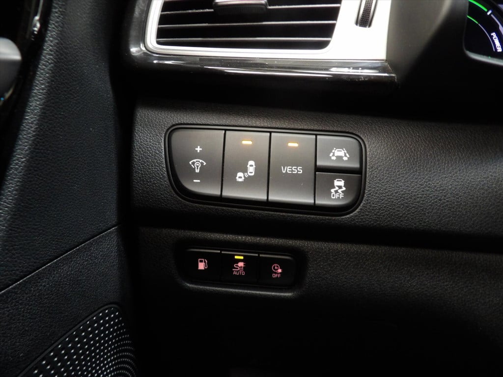 Kia Niro 1.6 gdi phev 141pk dct6 dynamicplusline
