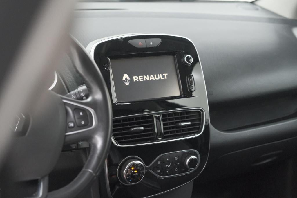 Renault Clio estate tce 90 intens | navigatie | parkeersensoren | climate c