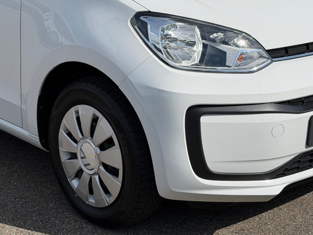 Volkswagen UP! 1.0 5-deurs | camera | cruise | airco | bluetooth | pdc | ri