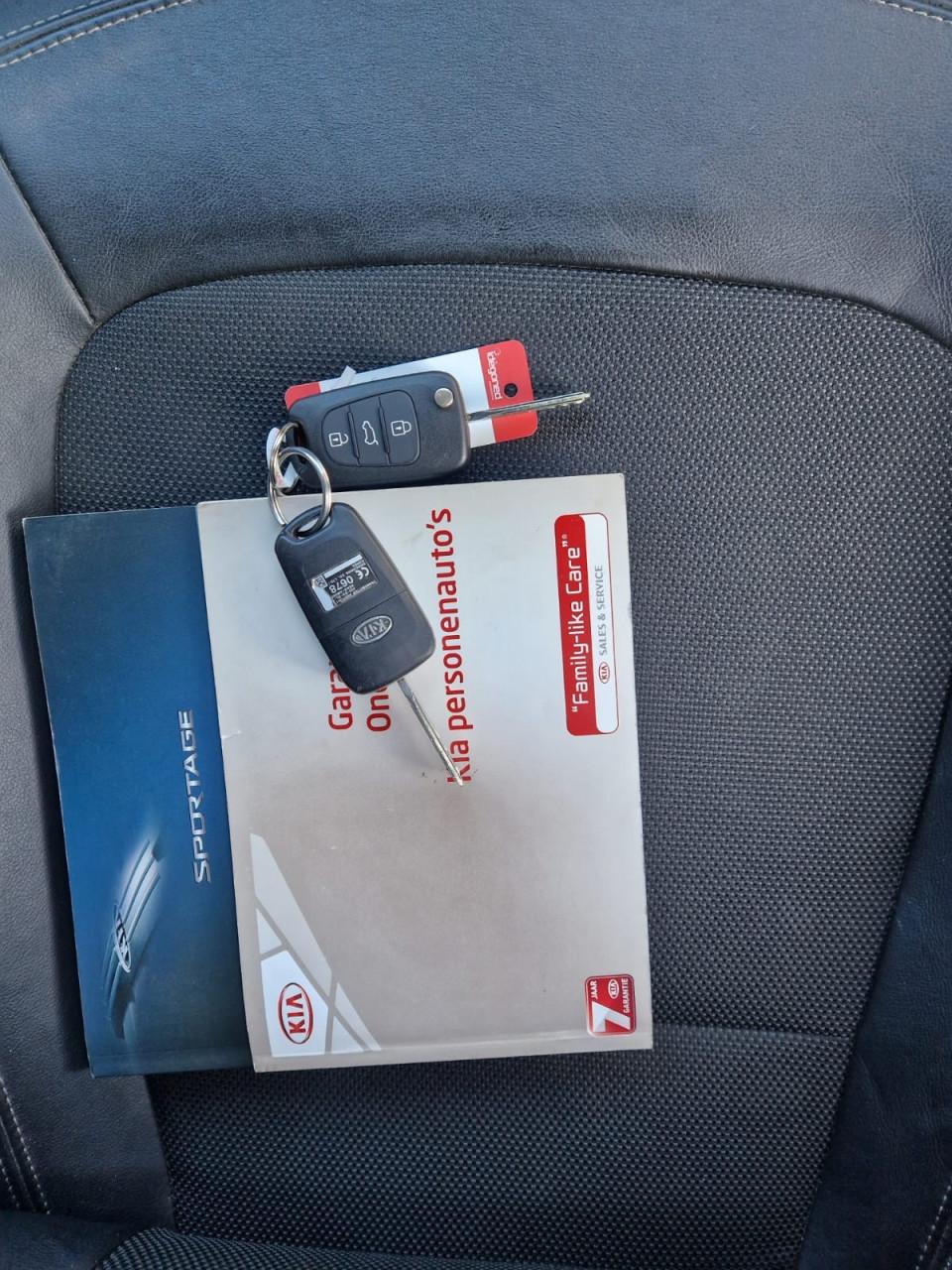 TE KOOP KIA SPORTAGE 1.6 GDI X-ECUTIVE PLUS PACK EURO 5 122.360 KM