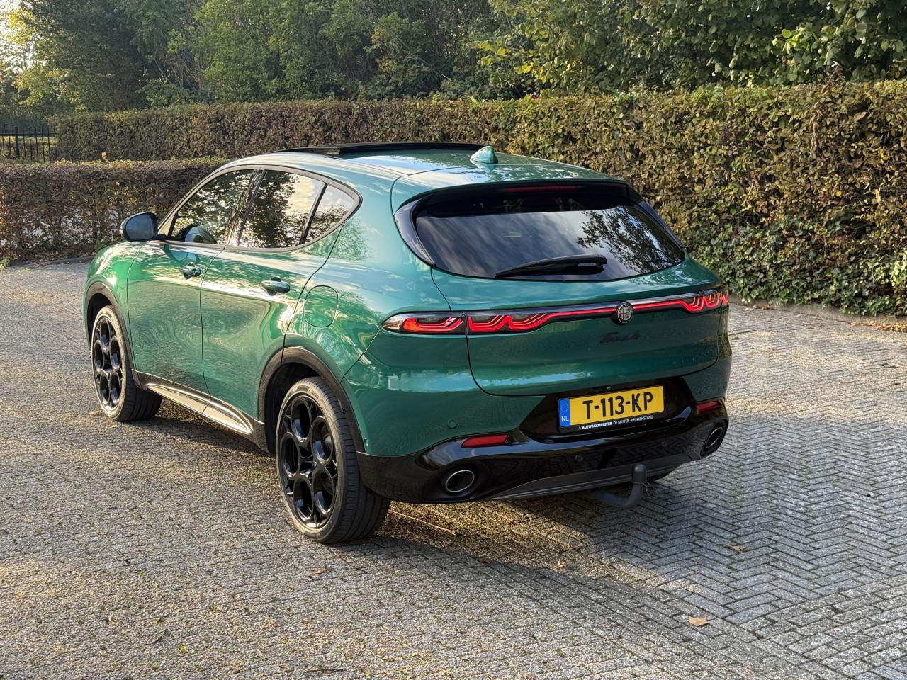 Alfa Romeo Tonale - 1.3T PHEV Edizione Speciale Q4 | Verde Montreal| Pano