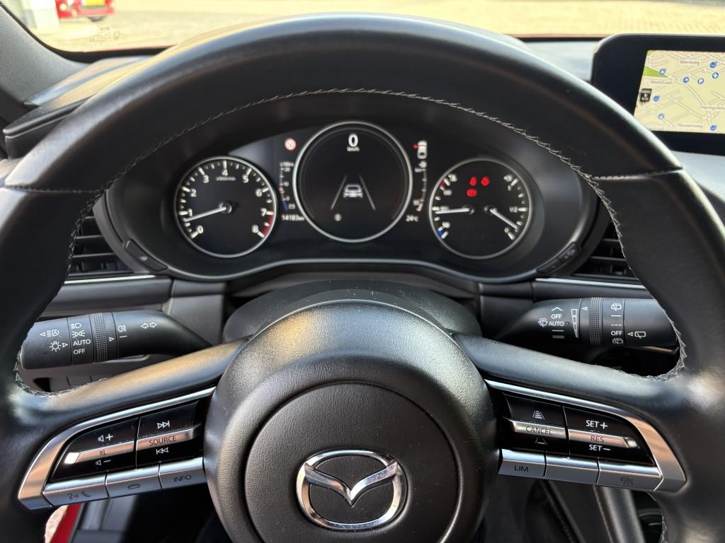 Mazda 3 2.0 e-sa-g homura als nieuw!
