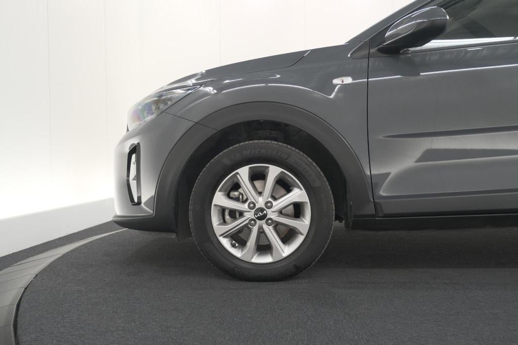 Kia Stonic 1.0 t-gdi mhev dynamicline | camera | apple carplay | parkeersen