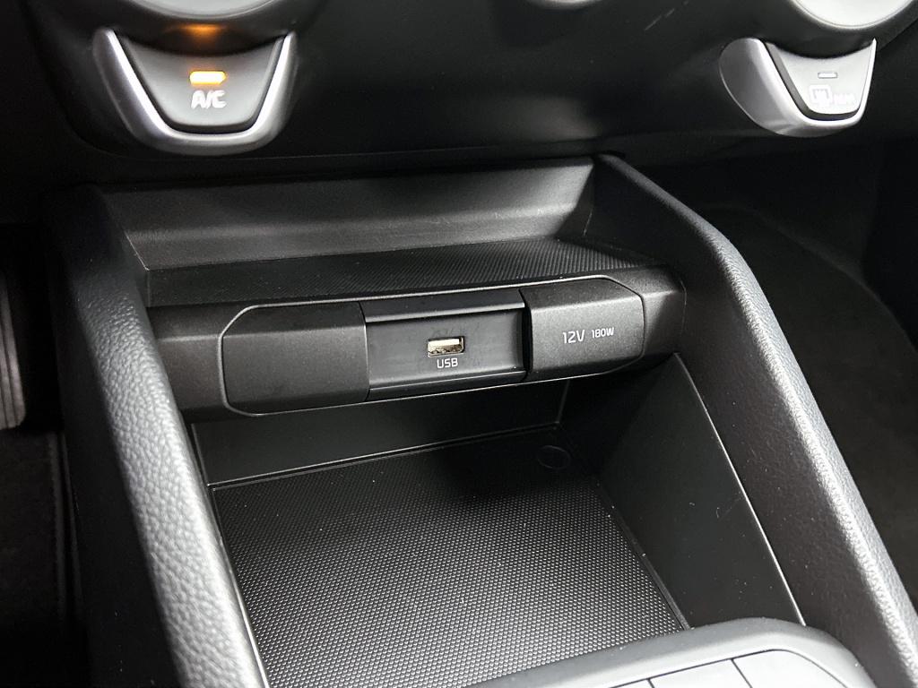 Kia Stonic 1.0 t-gdi mhev dynamicline airco | camera | cruise control