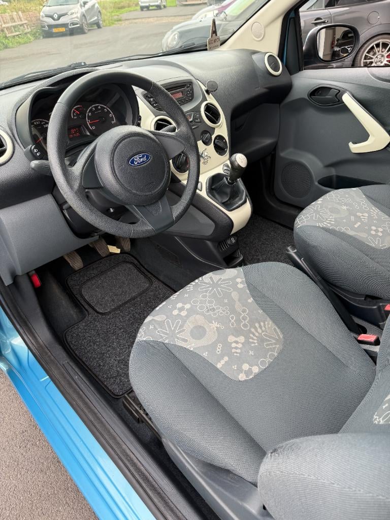 Ford KA 1.2 cool & sound start/stop - airco - nieuwe distr