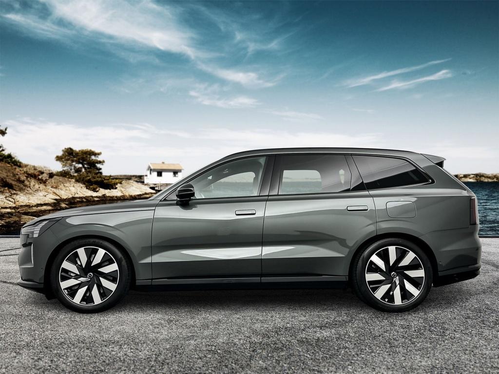Volvo Ex90 twin motor elektrisch plus