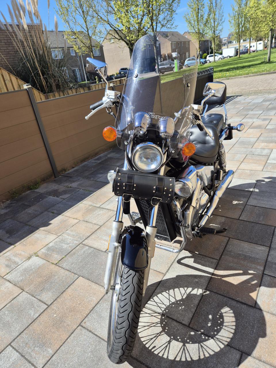 Honda Shadow VT800C