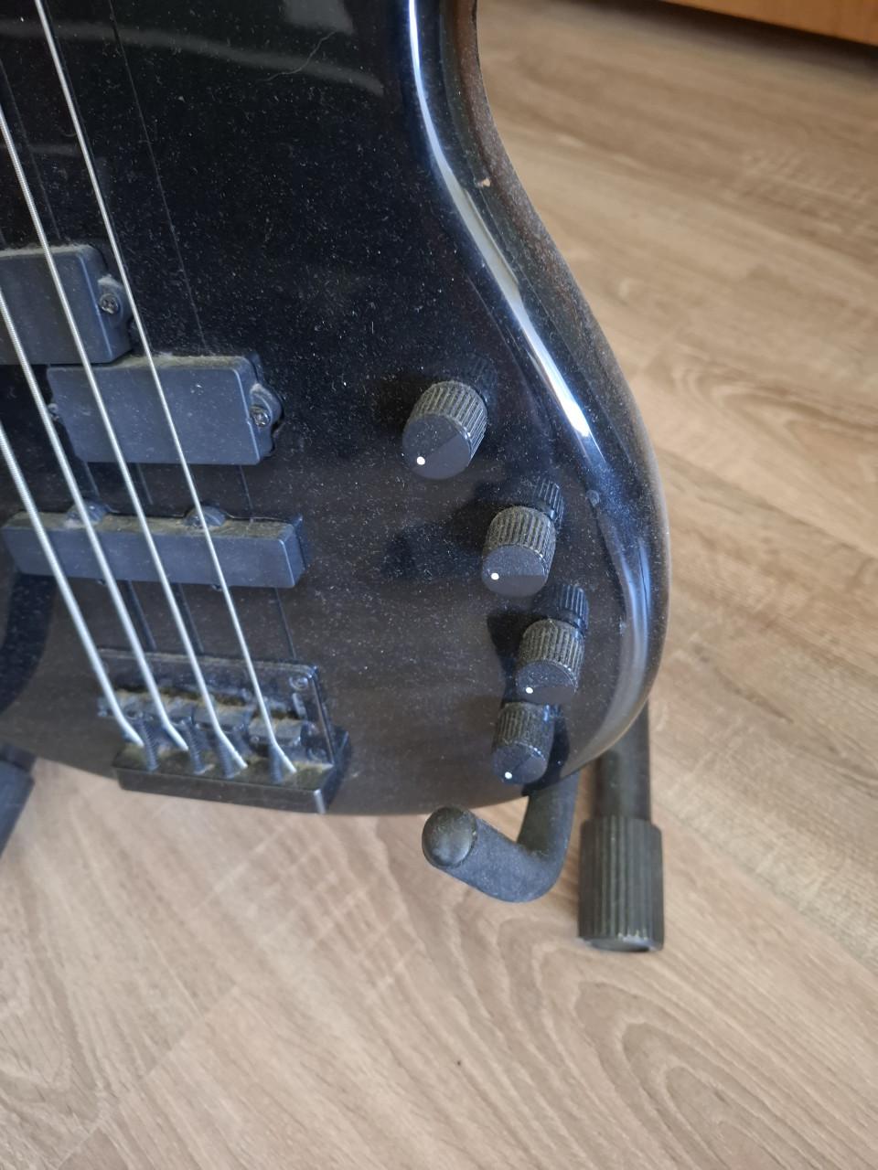 Basgitaar