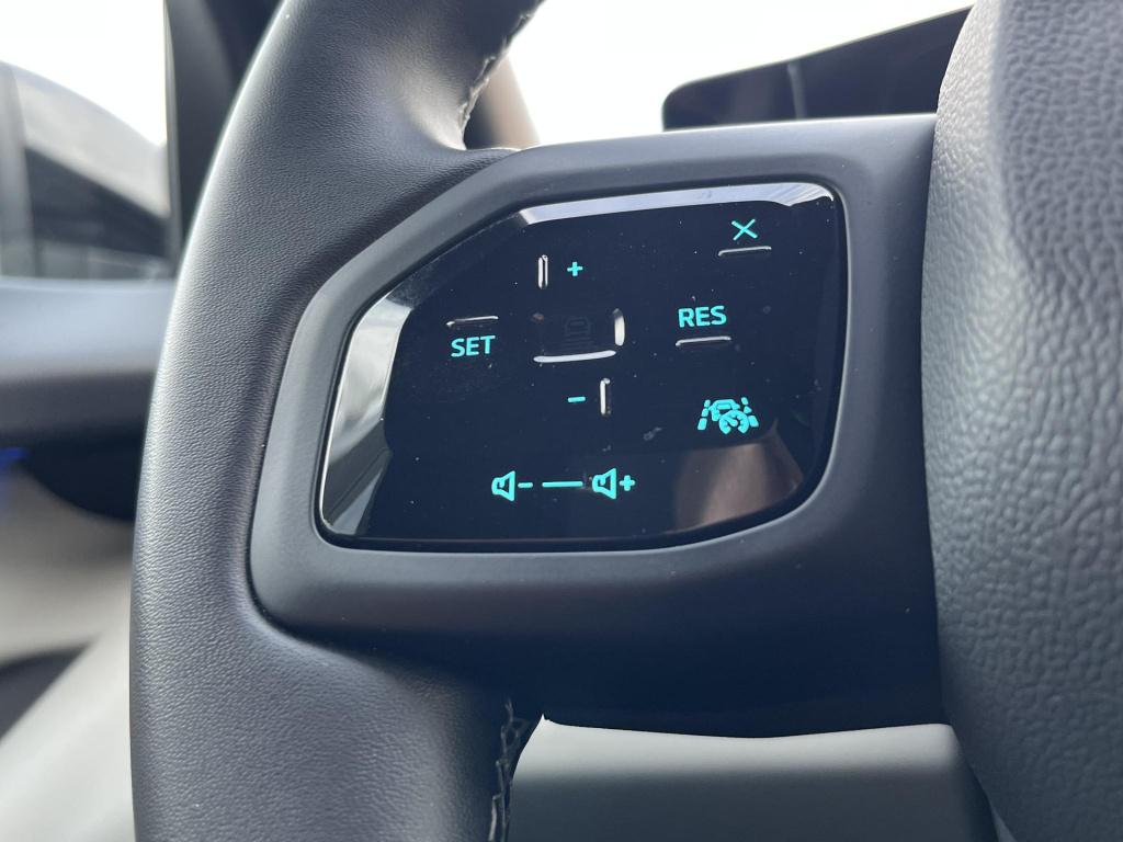 Ford Explorer premium extended range rwd 77 kwh | panoramadak | climate con