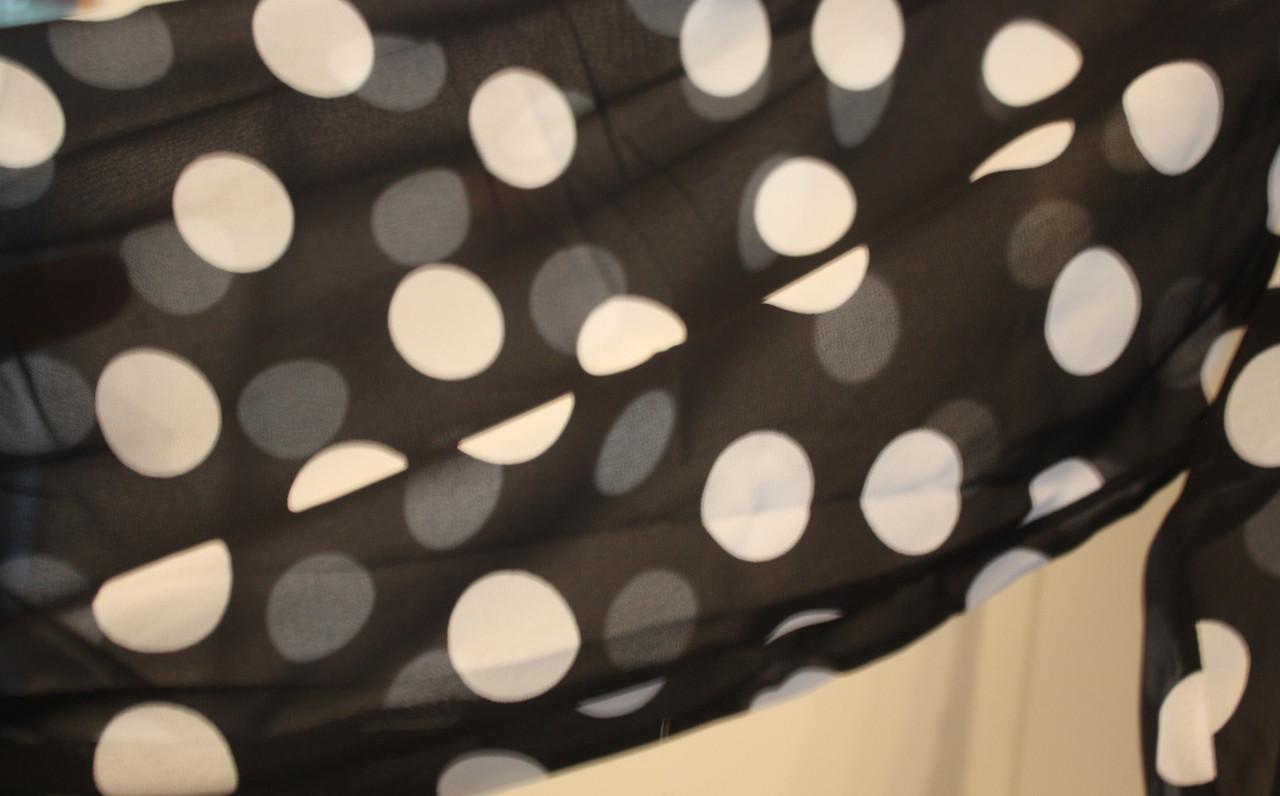 Transparante blouse shirt met stippen print  maat 36