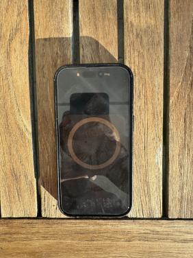 IPhone 14 Pro 128GB + Apple Case + Spigen Screenprotector