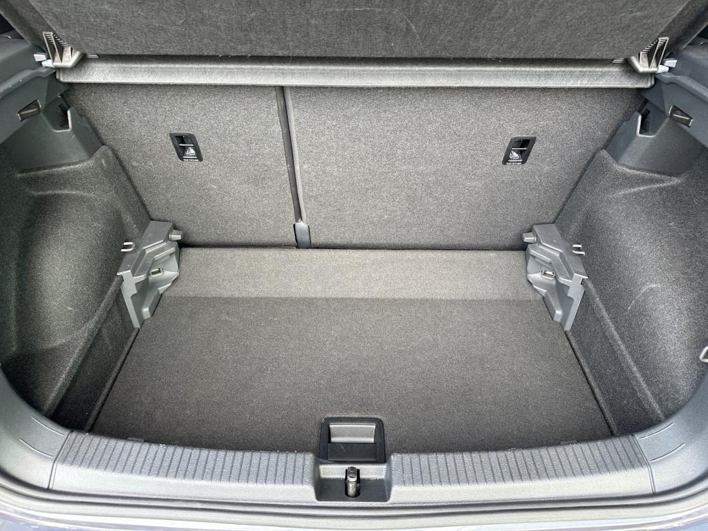 Volkswagen T-cross 1.0 tsi 116pk dsg goal | dode hoek | trekhaak | stoelver