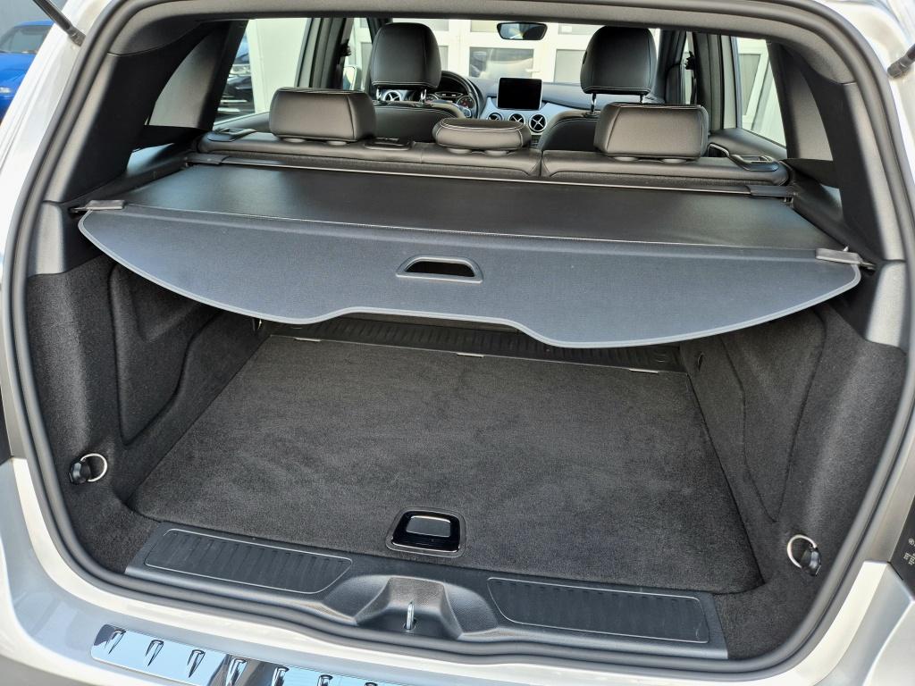 Mercedes-Benz B-Klasse 180 ambition navi | cruise-control | airco | lm- vel