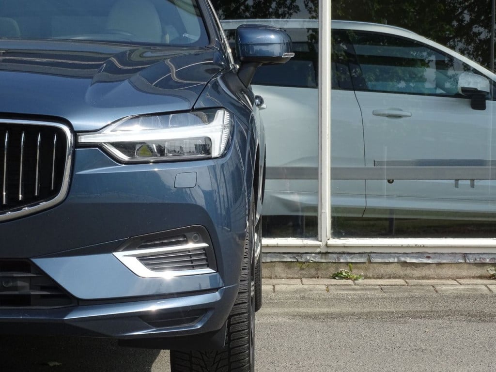Volvo XC60 2.0 t8 twin engine awd inscription