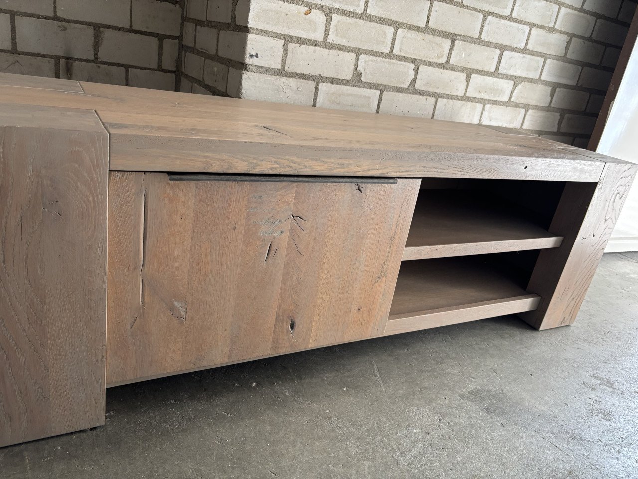 Tv meubel echt hout