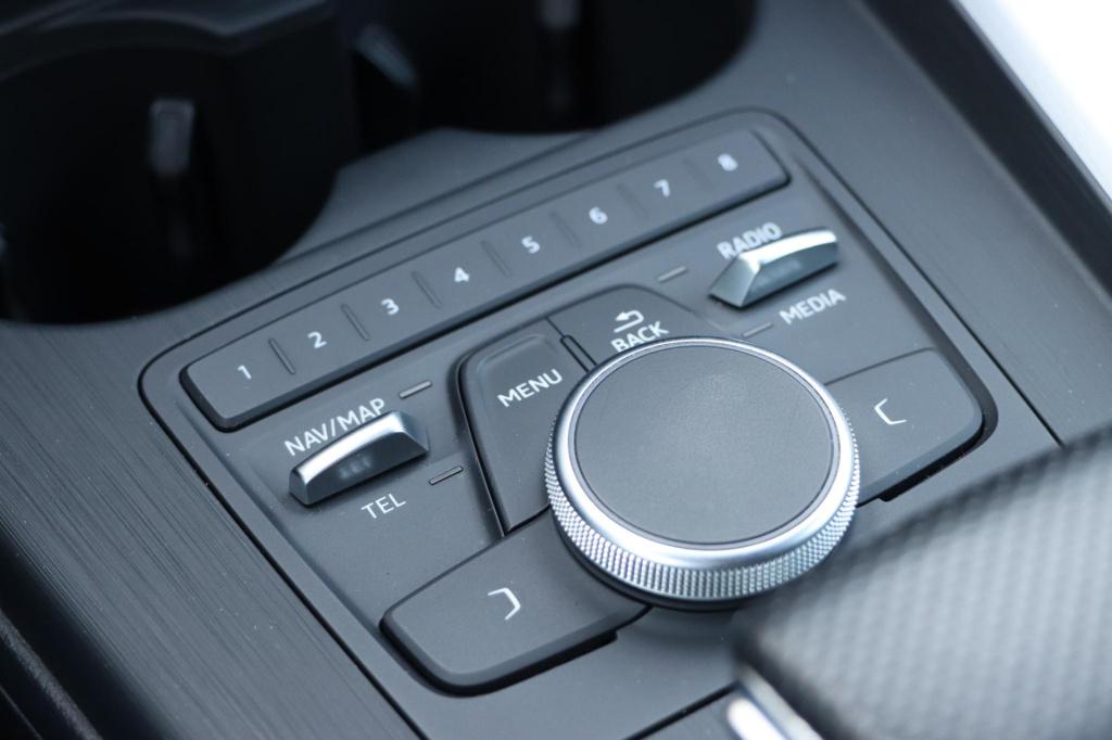 Audi A4 avant 1.4 tfsi sport s line edition