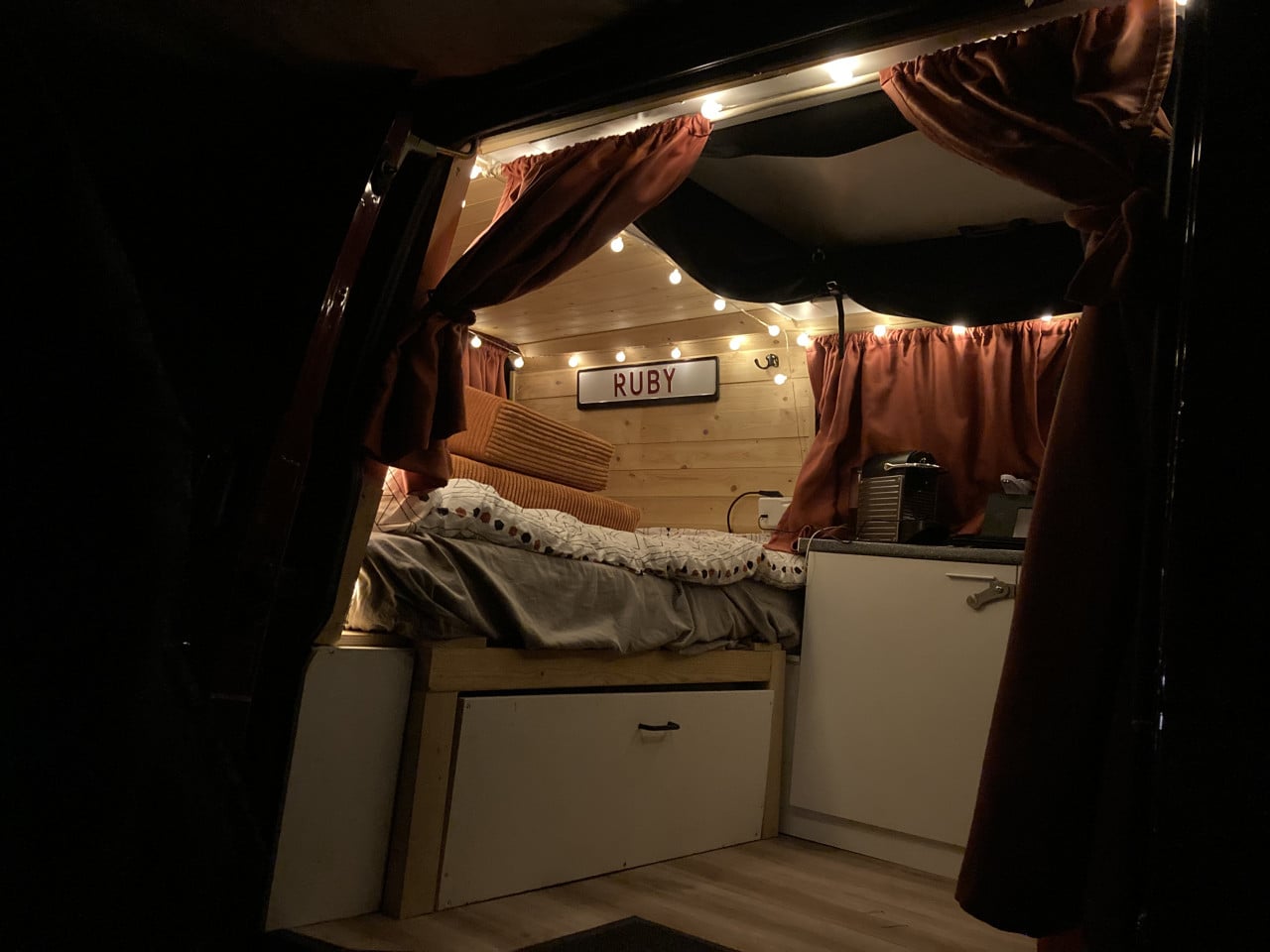 Volkswagen buscamper T4 1.9 diesel (NIEUWE APK BIJ VERKOOP)