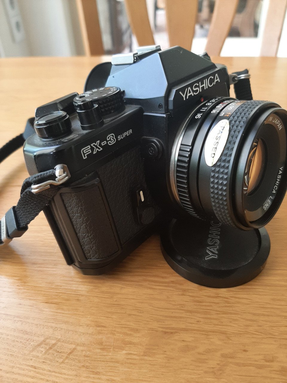 Yashica FX-3 Super, 2000 met 50 mm lens