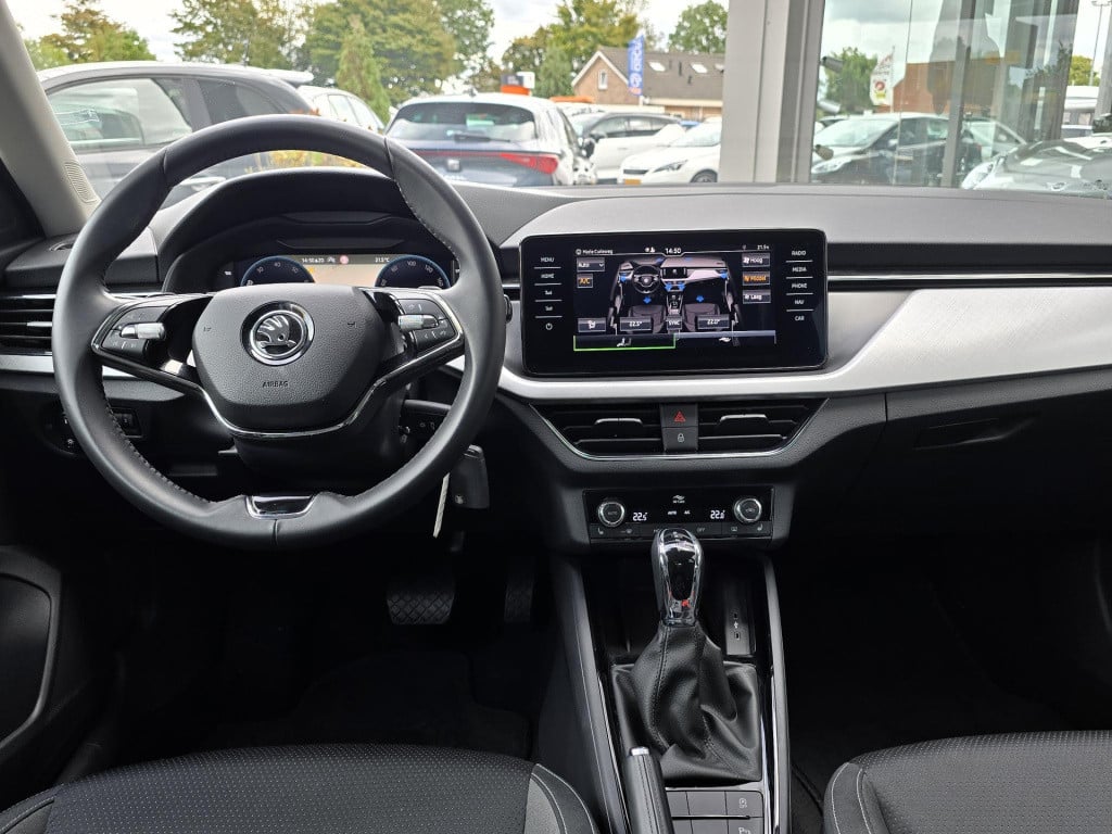 Skoda Kamiq 1.0 tsi selection virtual cockpit android auto navigatie pdc v+