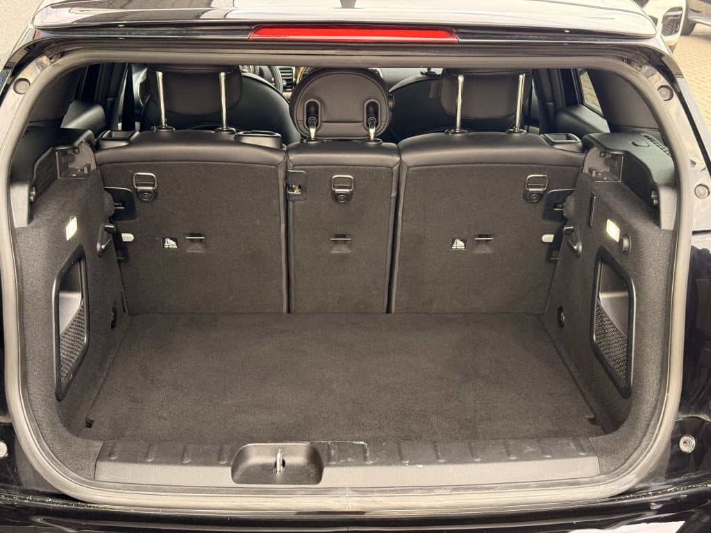 Mini Clubman mini 2.0 cooper s all4 chili serious business | leder | pano |