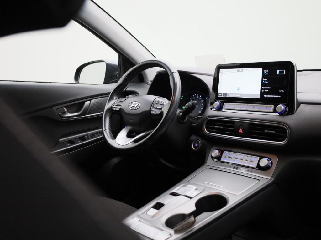 Hyundai Kona ev fashion 64 kwh