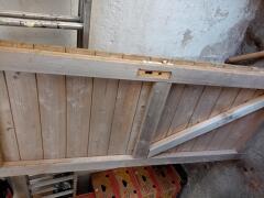 Houten tuin deur