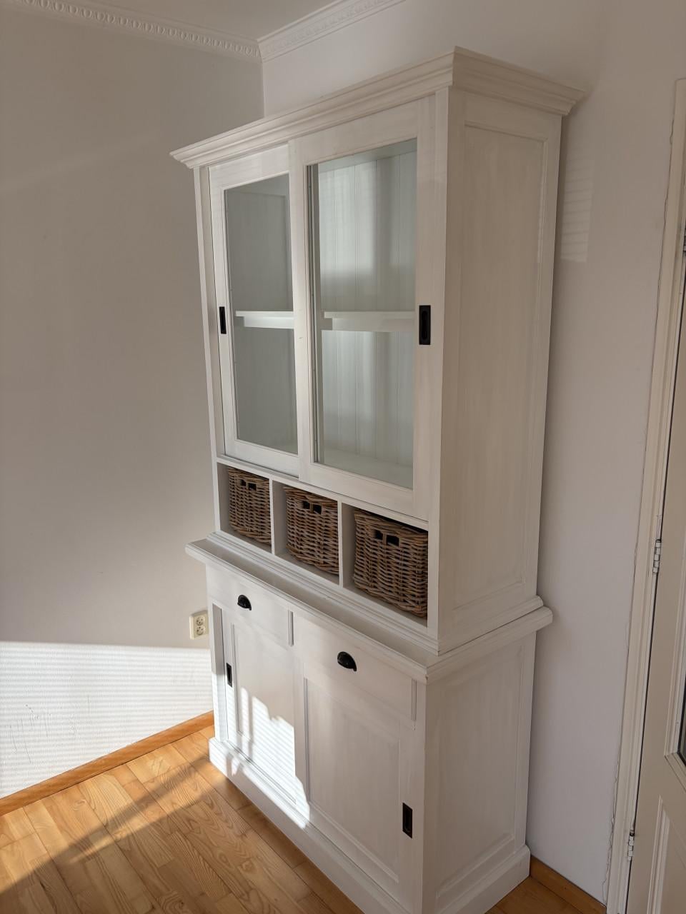 Witte buffet kast bieden vanaf €50