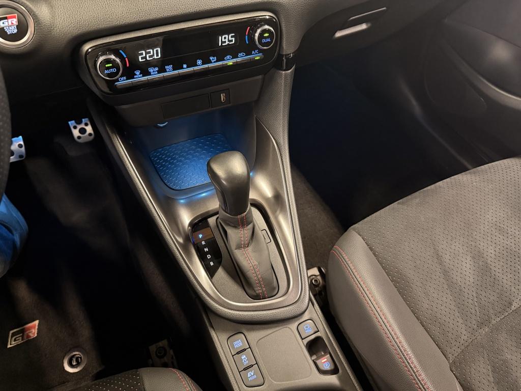 Toyota Yaris 1.5 hybrid gr sport