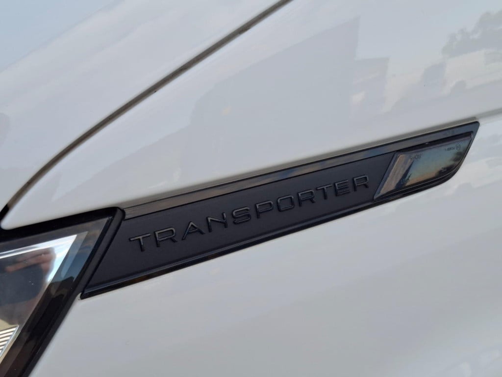 Volkswagen Transporter 2.0 tdi l2h1 30 dc verlaagd / spoilers in kleur / ai