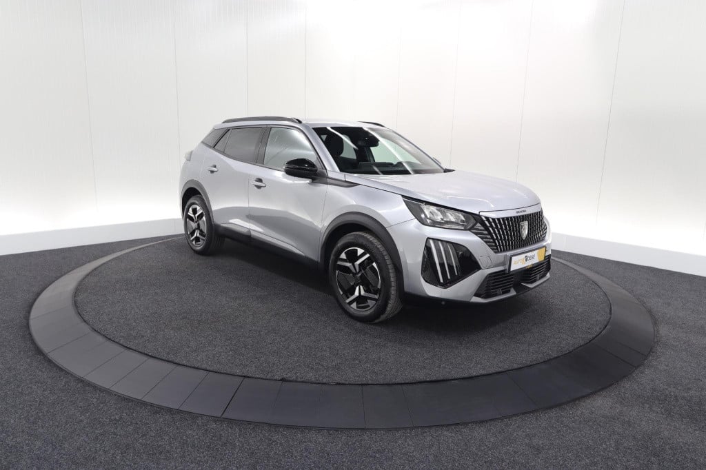 Peugeot 2008 puretech 130 eat8 allure | camera | navigatie | parkeersensore