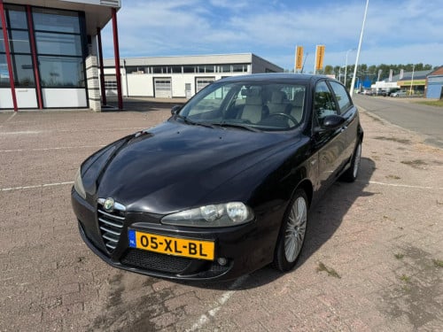 Alfa 147 bj 2007 1650 euro