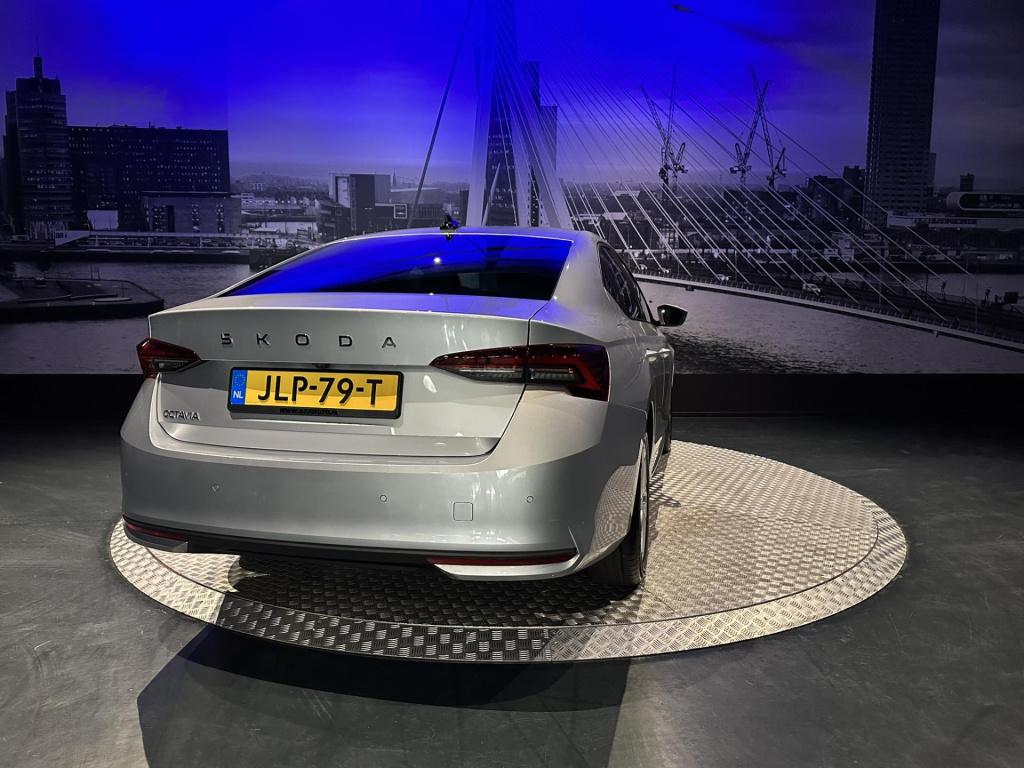 Skoda Octavia 1.5 tsi mhev business edition plus *navi*led*appconnect*camer