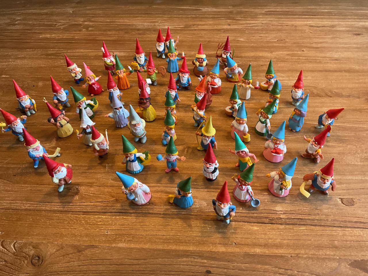 55 kabouters Rien Poortvliet en koekjes blik huisje