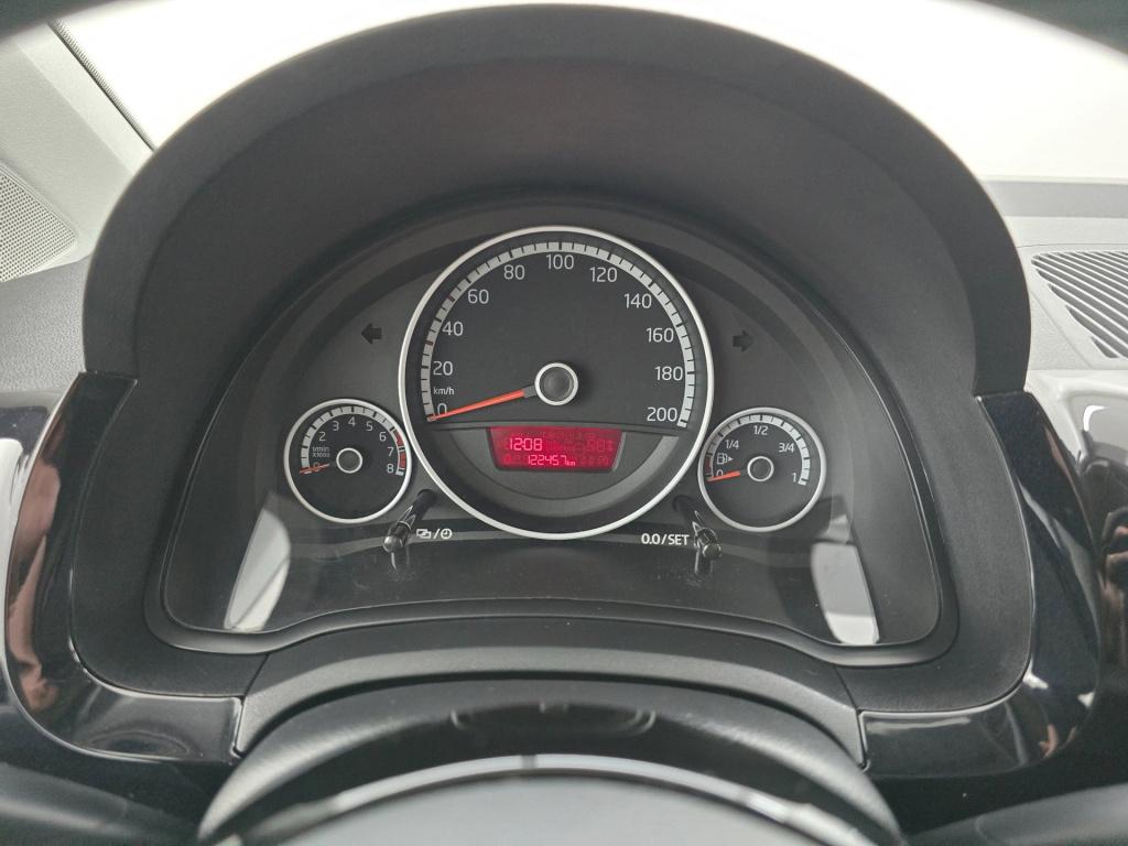 Volkswagen UP! occasion 1.0 high up! met cruisecontrol | tweedehands volksw
