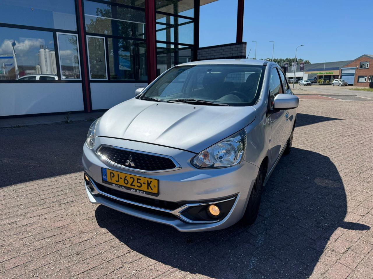 Mitsubishi space star bj 2017  3750 euro