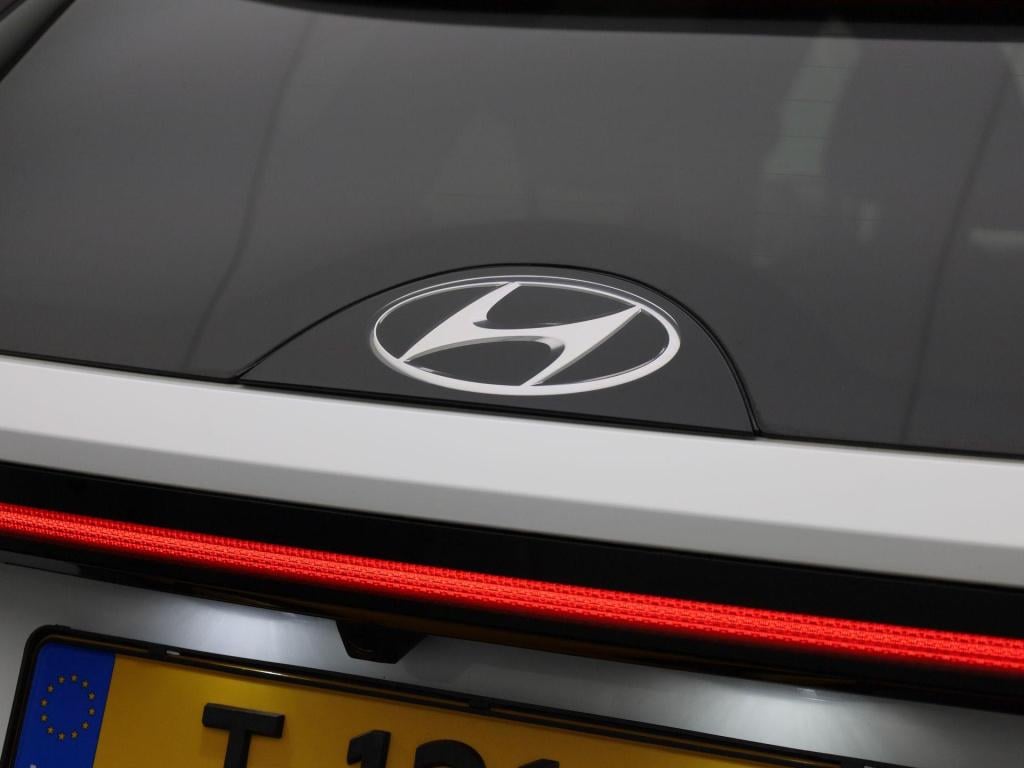 Hyundai Tucson 1.6 t-gdi phev comfort smart 4wd | automaat| navigatie | tre