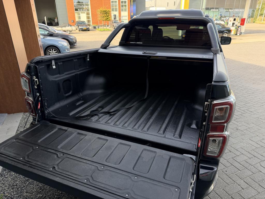 Isuzu D-max 1.9 double cab lang v-cross | radio | camera | bescherm coating