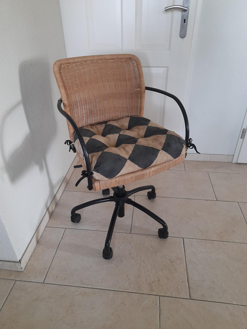 Bureaustoel (in goede staat )