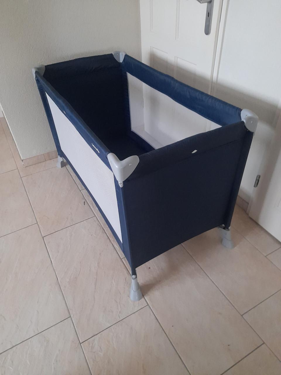 Camping bed van Safety (in goede nette staat )