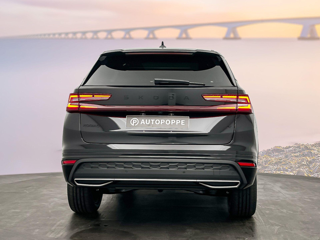 Skoda Kodiaq sportline business 1.5 tsi phev 150 kw / 204 pk su