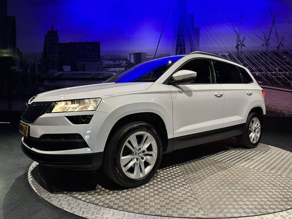 Skoda Karoq 1.5 tsi act business edition plus *navi*appconnect*camera*