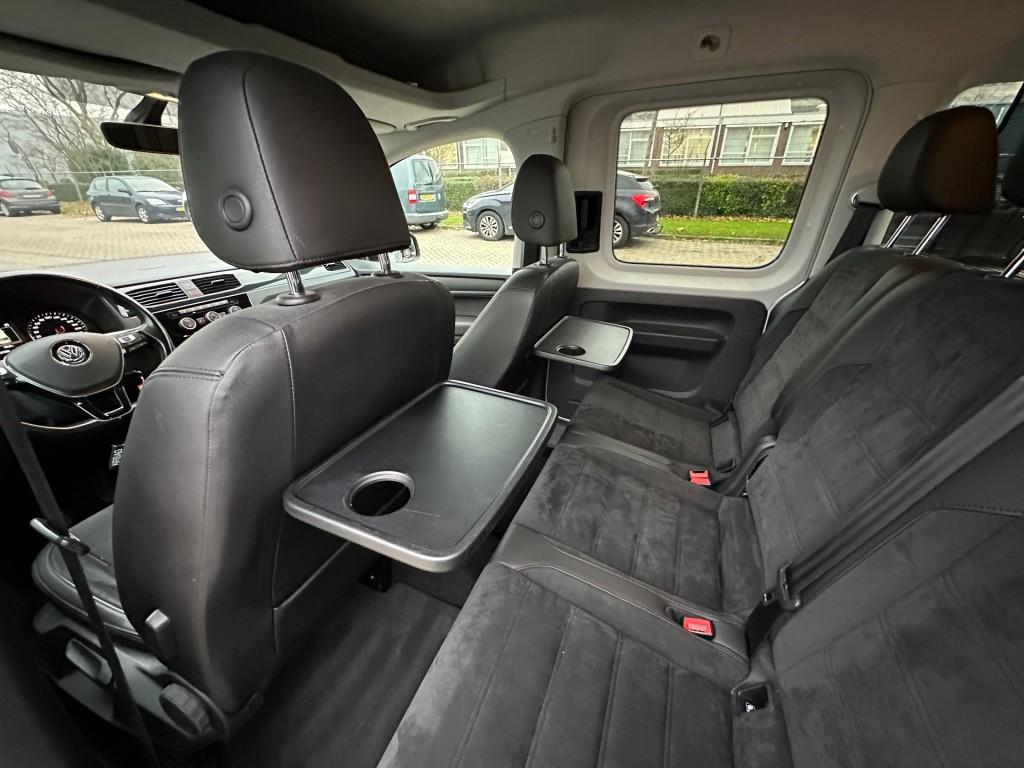 Volkswagen Caddy 1.4 tsi highline 5-pers. led camera trekhaak navi