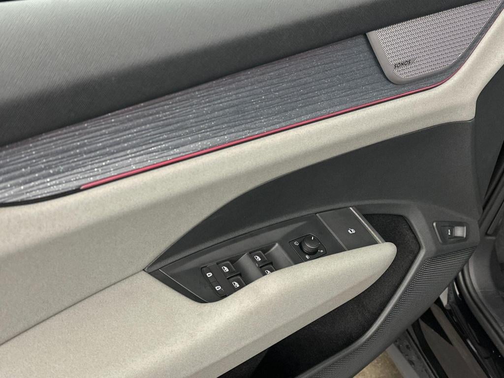 Skoda Peaq business edition elektromotor 210 kw / 286 pk suv