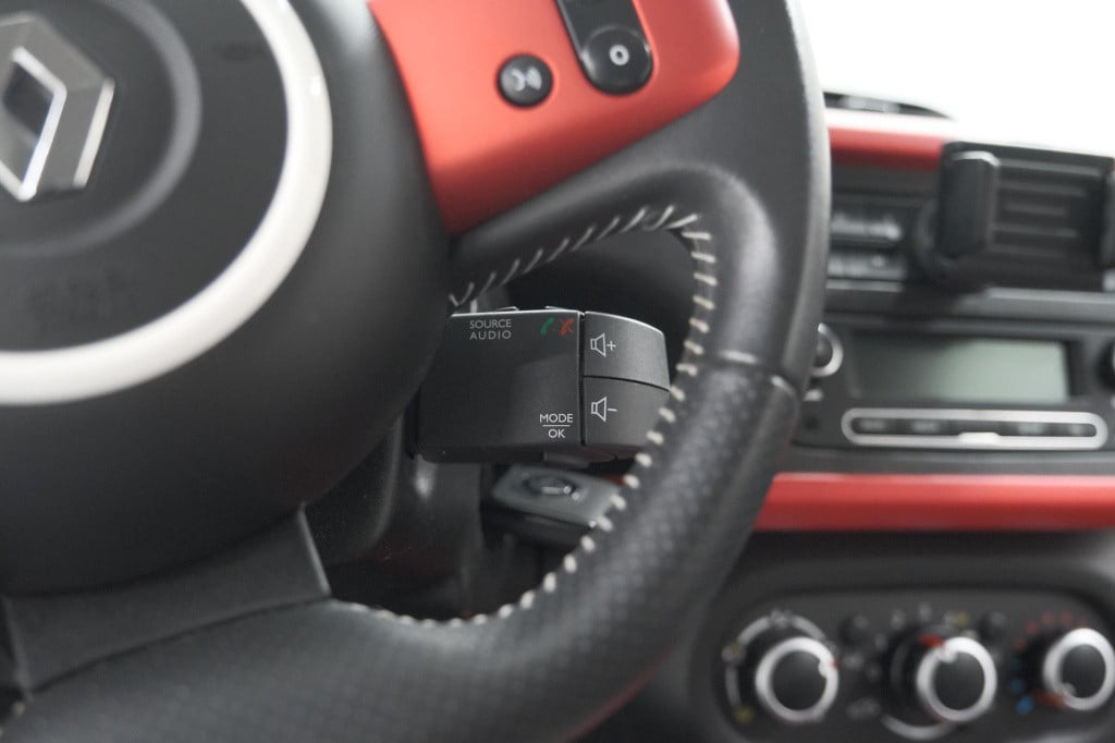 Renault Twingo 1.0 sce collection | parkeersensoren | airco | bluetooth rad