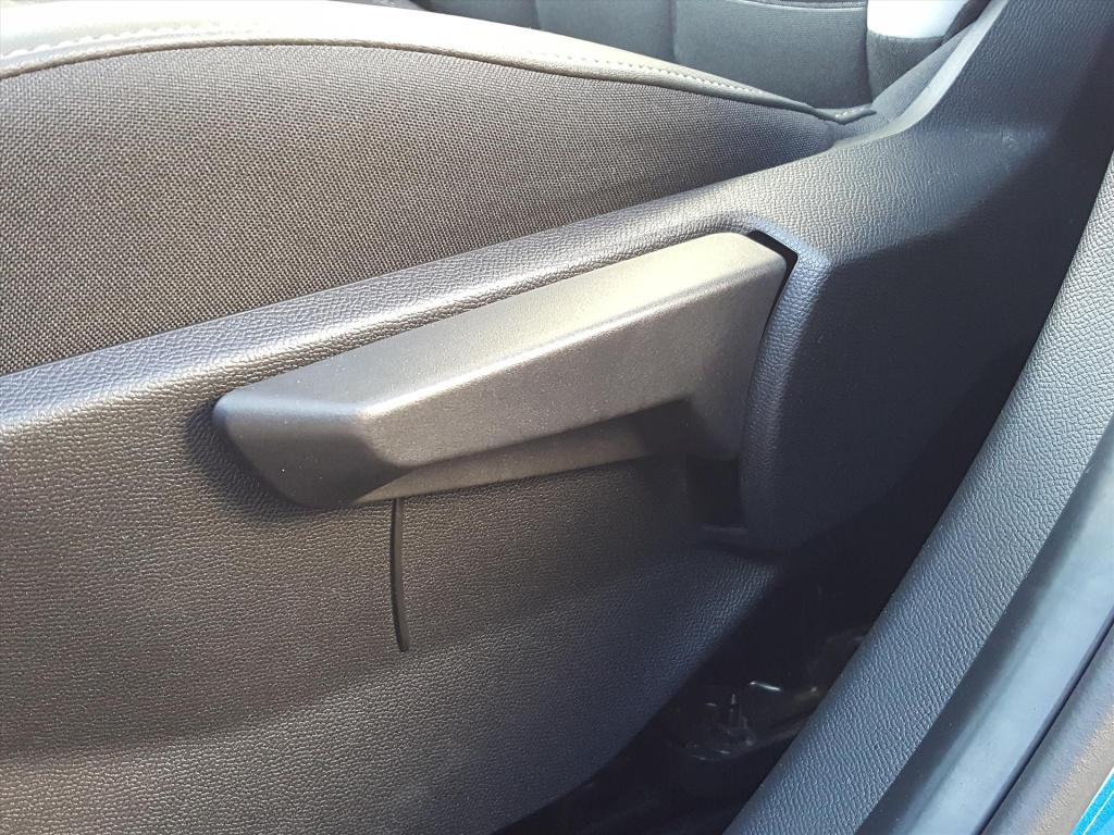 Citroen C3 new 1.2 100pk max zwart-dak apple carplay & android auto | navig