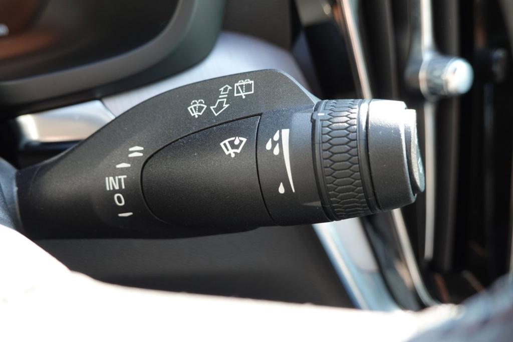 Volvo V60 2.0 t6 recharge awd business pro