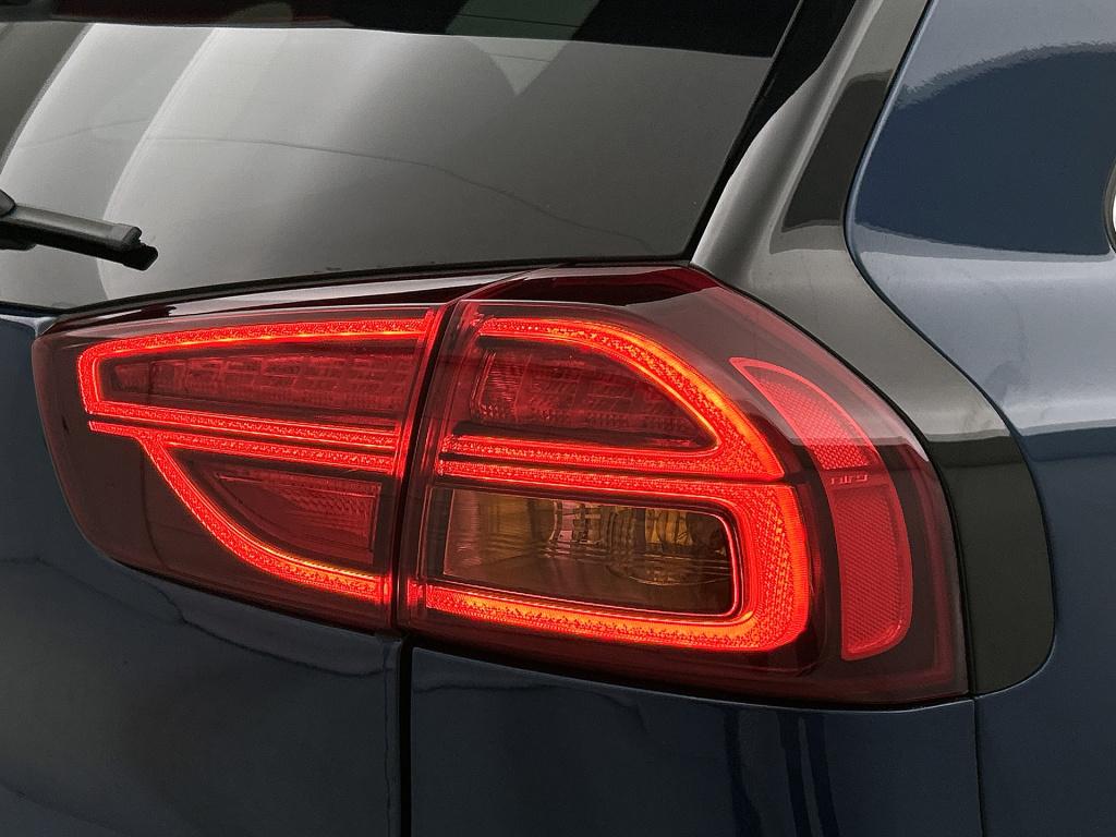 Kia Niro 1.6 gdi hybrid style edition jbl | blindspot | trekhaak