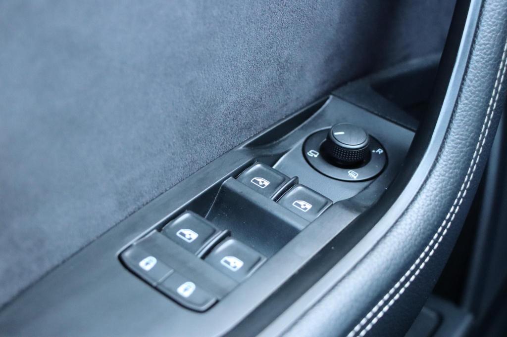 Skoda Superb combi 1.4 tsi iv sportline business 218pk dsg6 | soh 97,2% | m