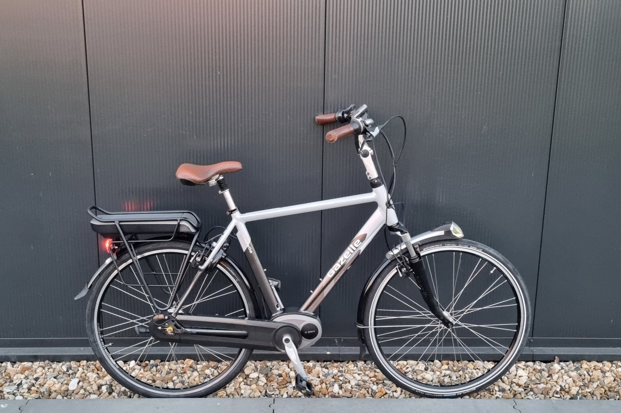 Gazelle Orange C7 HMS 57cm 400Wh
